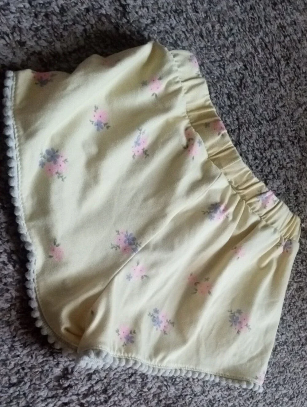 Girl's Cream Floral Pom-Pom Trim Sleep Shorts